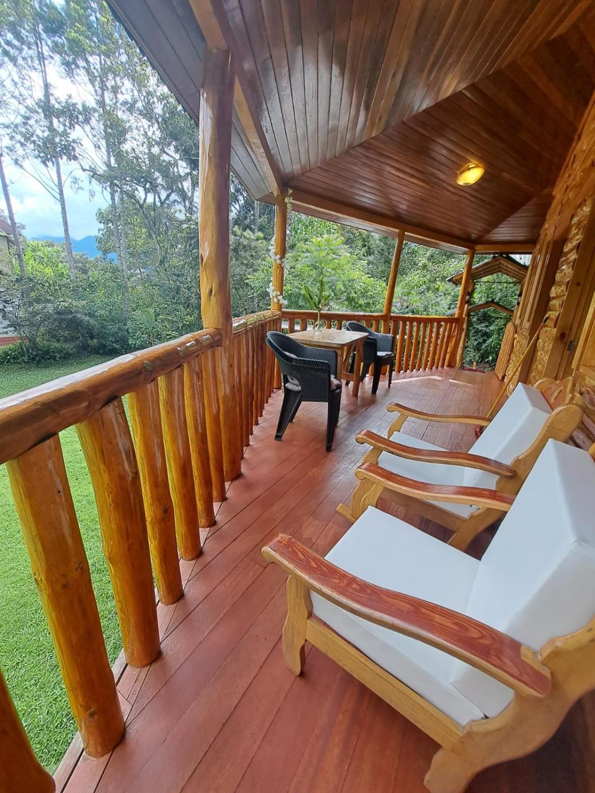 Refugio De Orquideas Villa Oxapampa Exterior photo